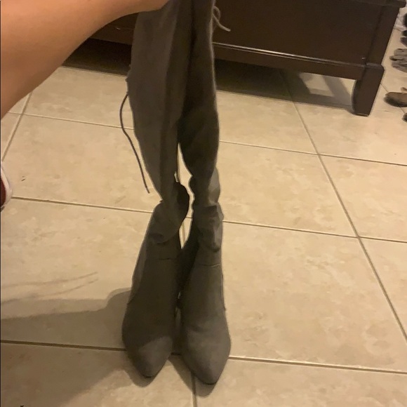 Thigh high boots - Picture 3 of 5